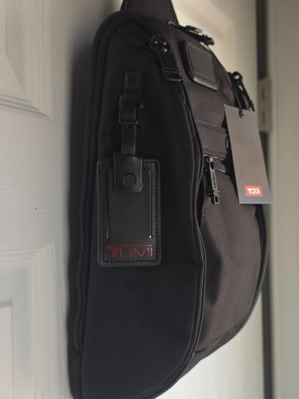 TUMI Alpha LARGE Sling Bag in Black Ballistic Nylon NWT
